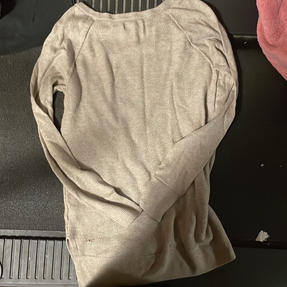 American Eagle Pullover Sweater Shirt - Picture 3 of 5